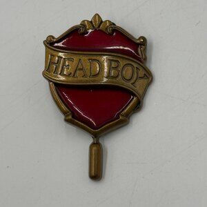 Universal Studios Wizarding World Harry Potter Gryffindor Head Boy Pin Hogwarts
